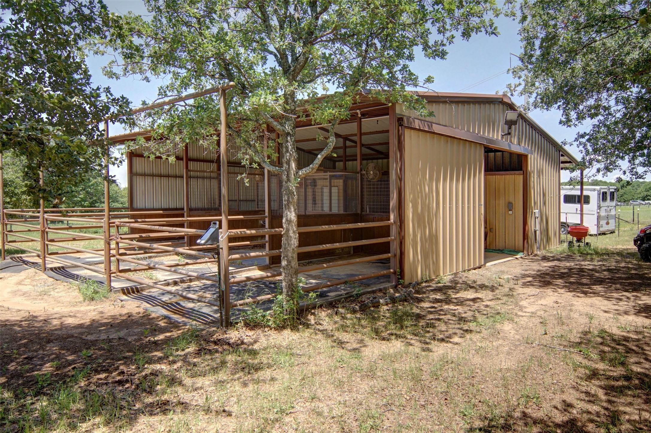 206 Oak Tree Court Poolville TX 76487