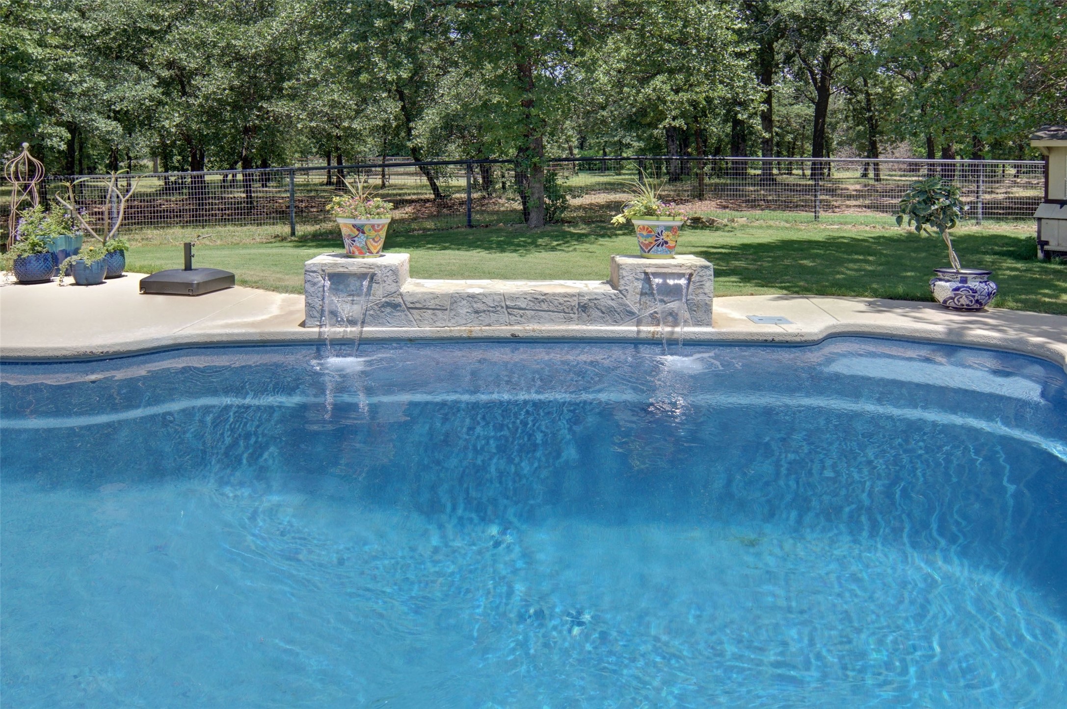 206 Oak Tree Court Poolville TX 76487
