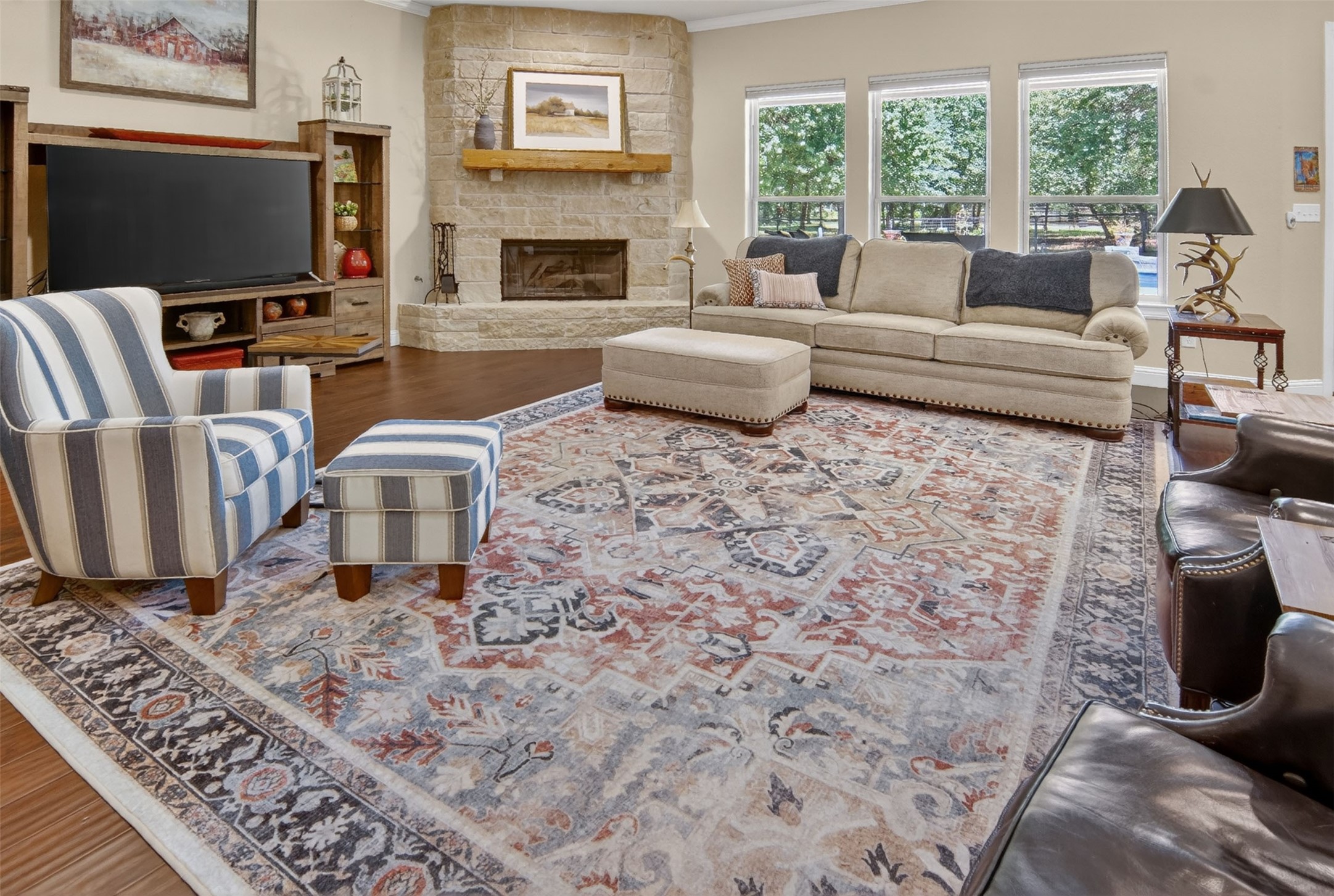 206 Oak Tree Court Poolville TX 76487