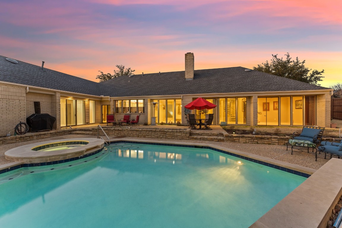 2618 Dove Creek Lane Carrollton TX 75006