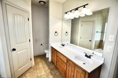 1245 Newcastle Drive Weatherford TX 76086