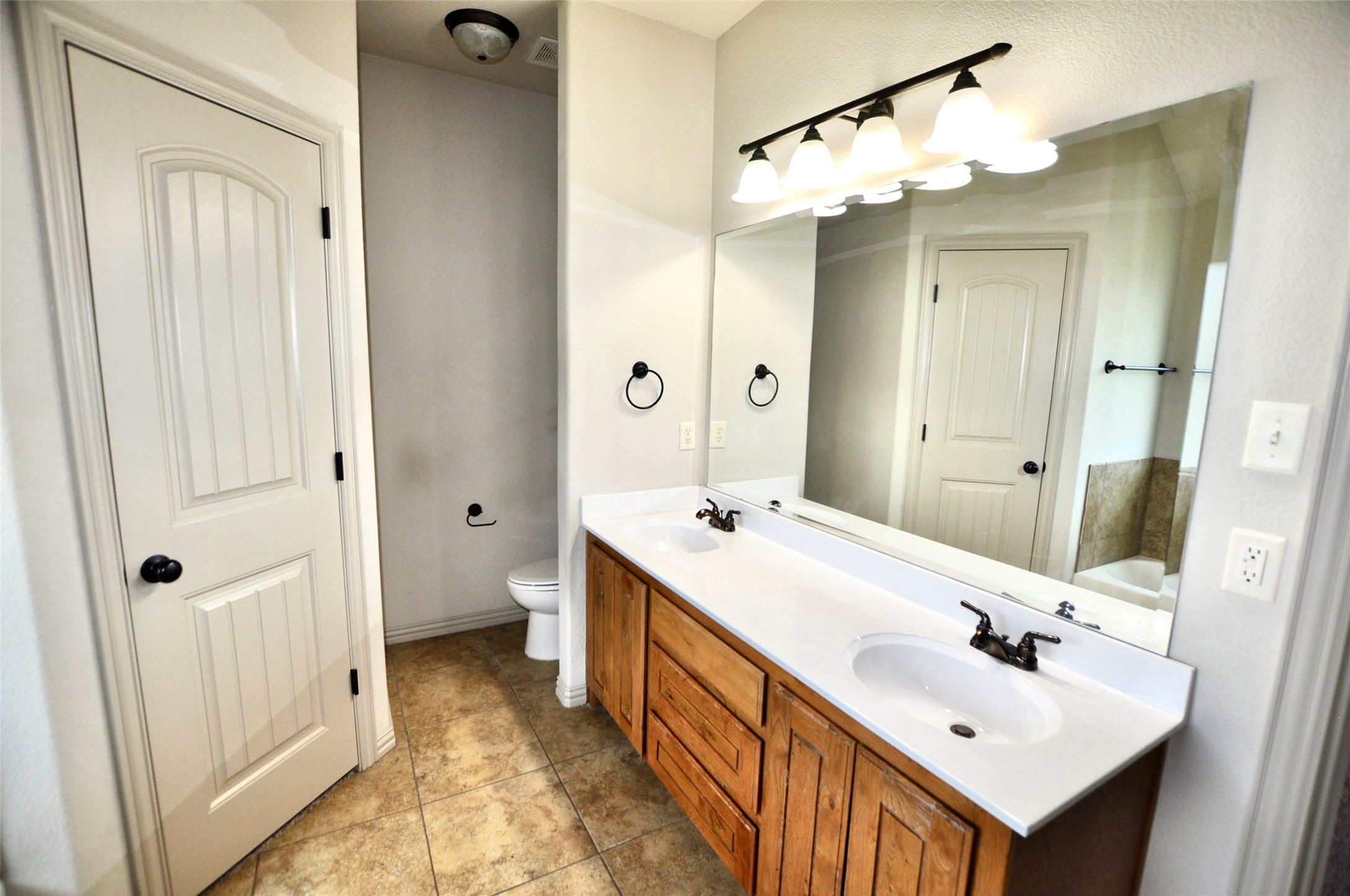 1245 Newcastle Drive Weatherford TX 76086