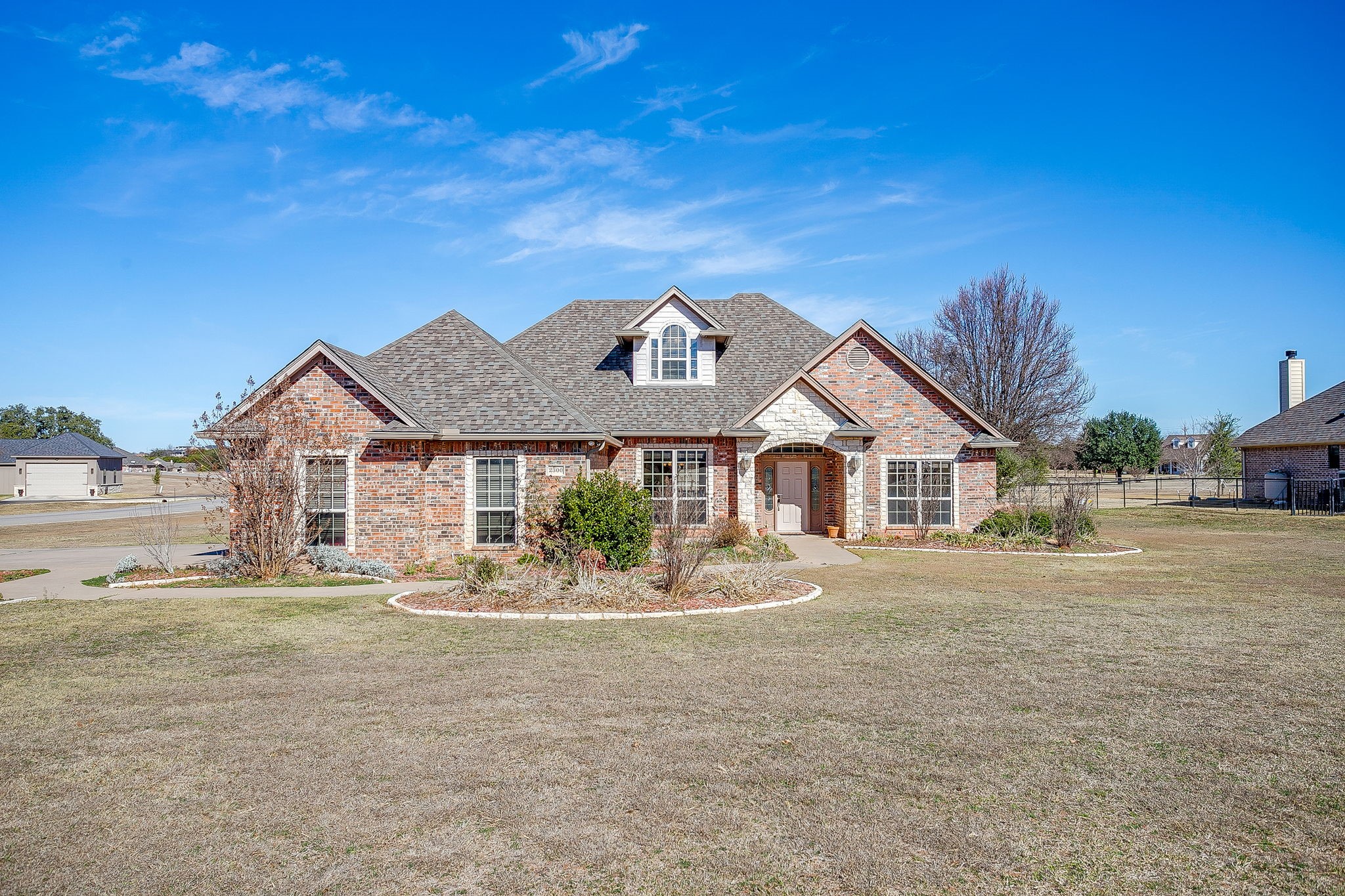 2300 E Emerald Bend Granbury TX 76049
