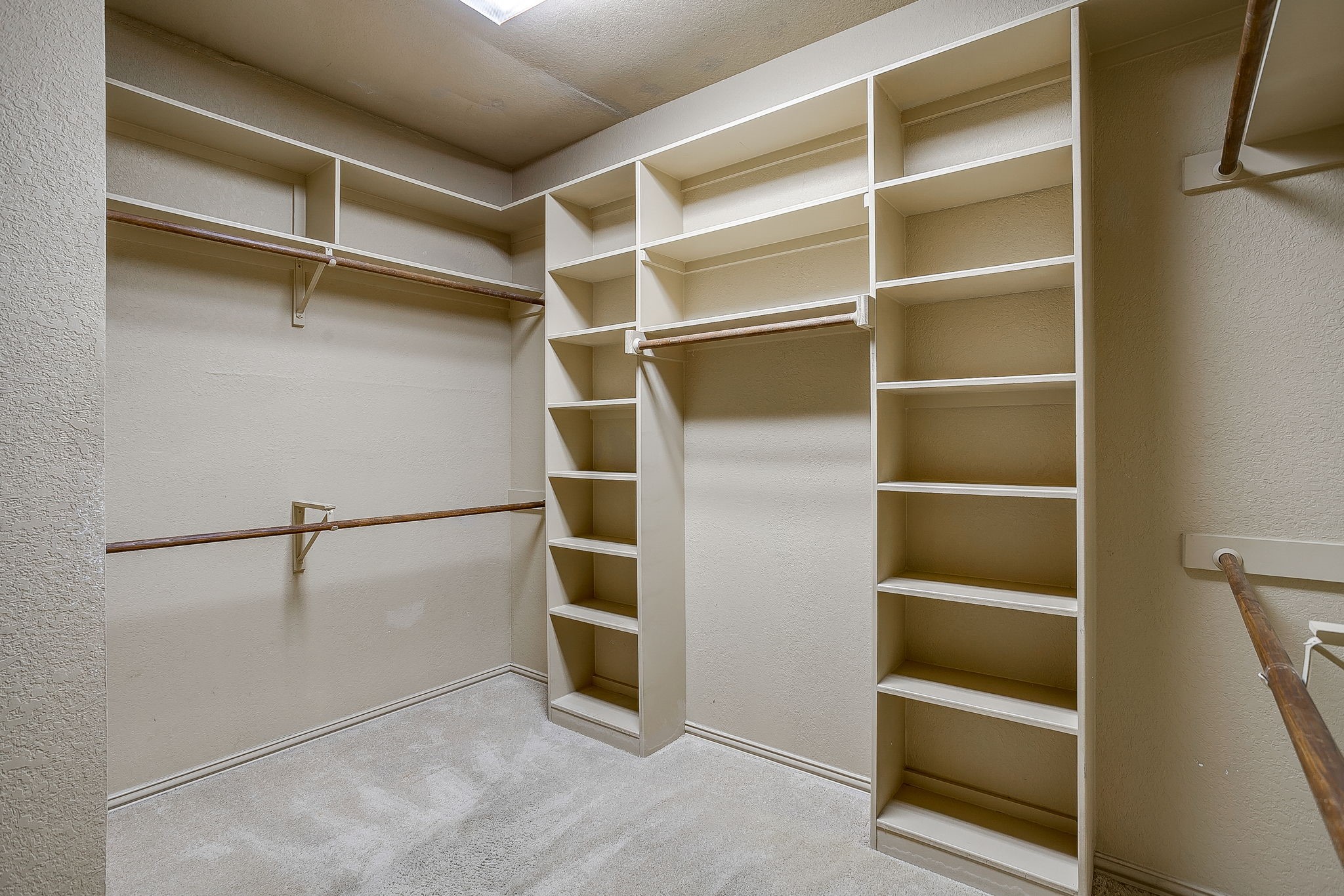 2300 E Emerald Bend Granbury TX 76049