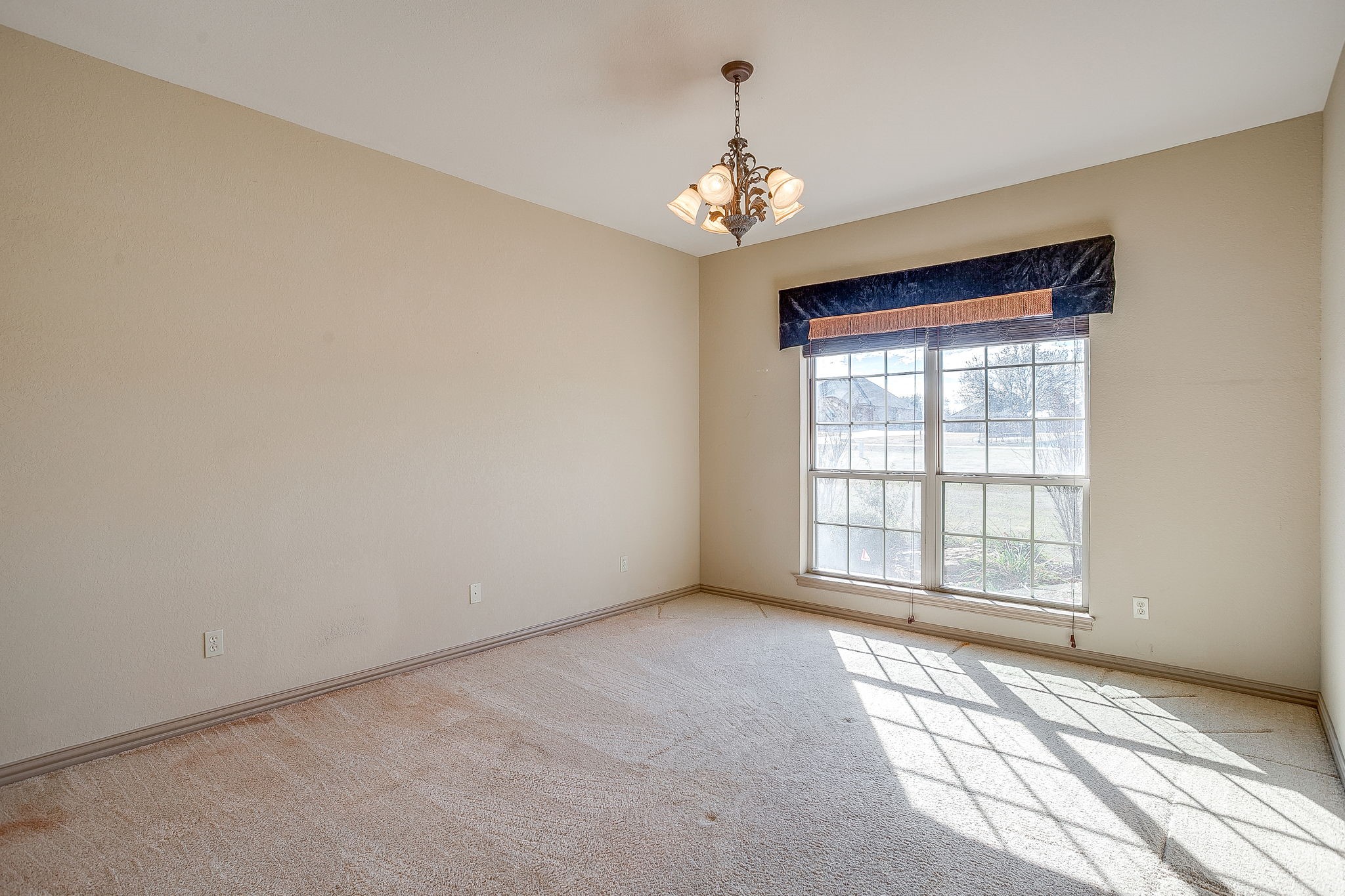 2300 E Emerald Bend Granbury TX 76049