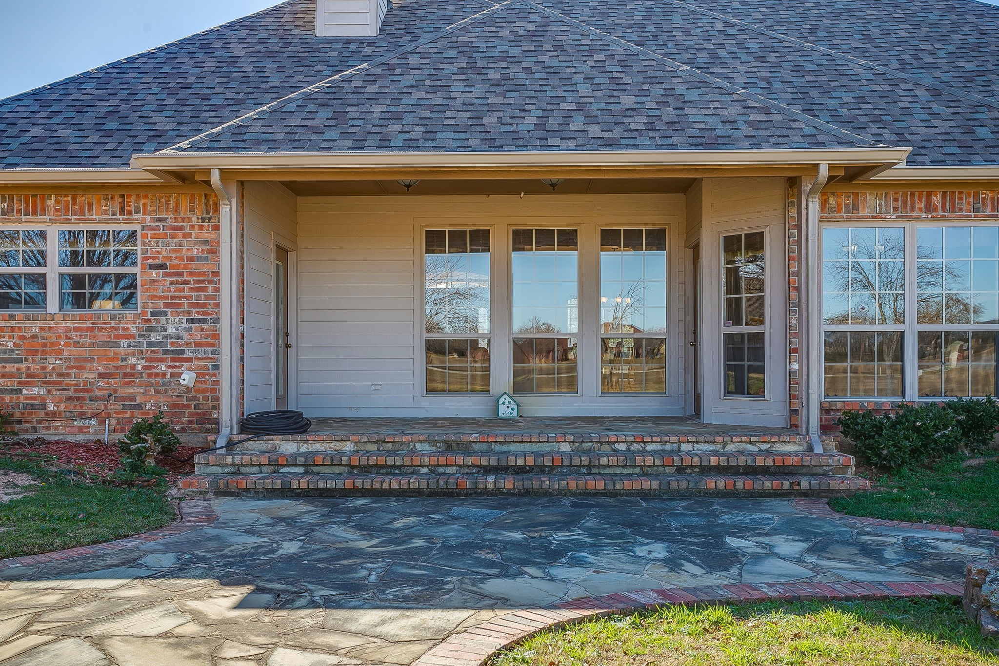 2300 E Emerald Bend Granbury TX 76049