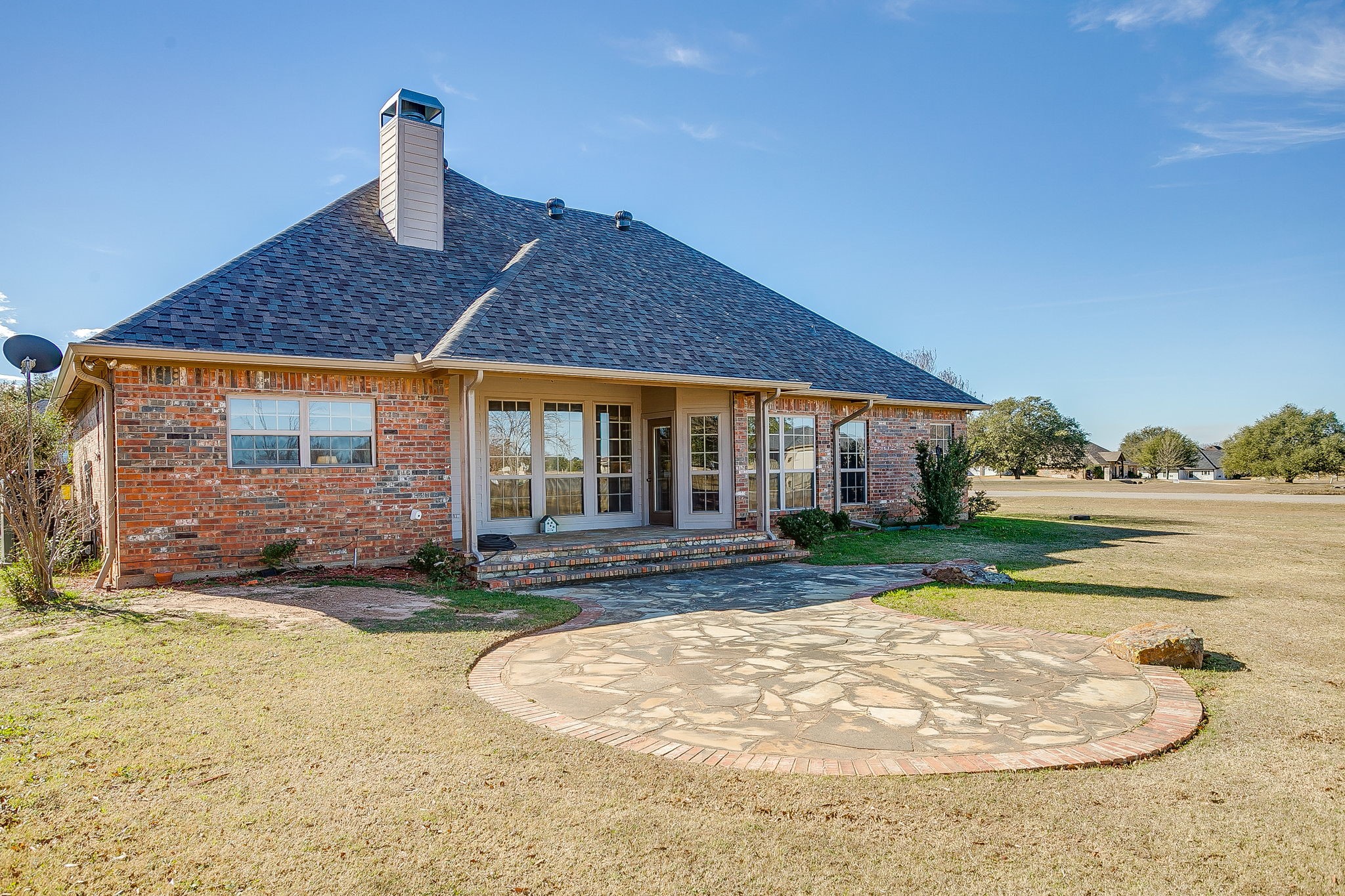 2300 E Emerald Bend Granbury TX 76049