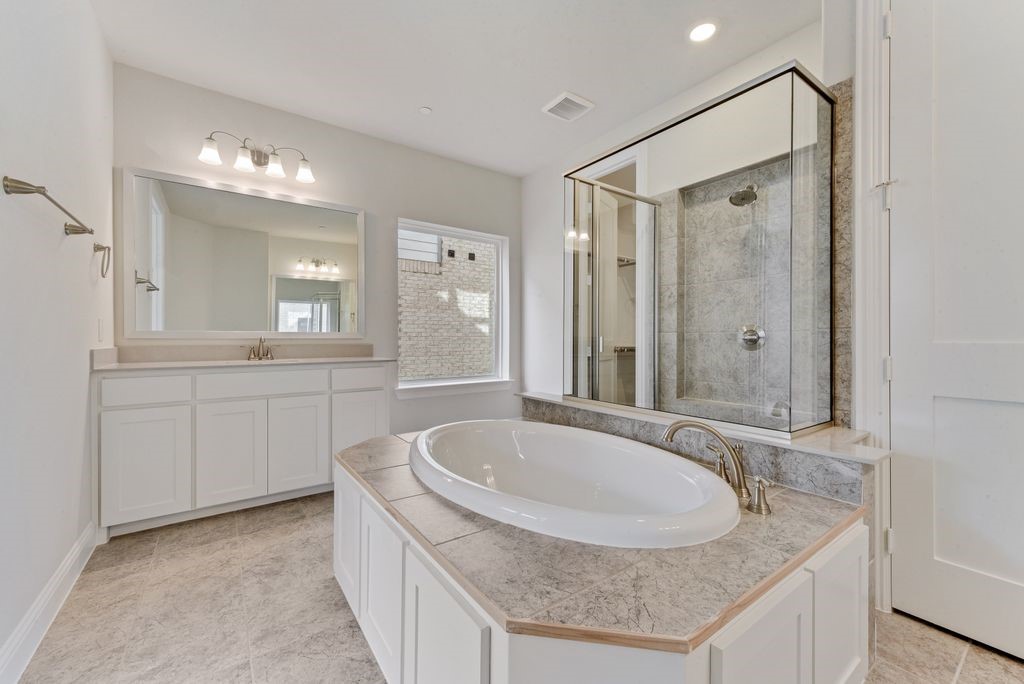 7630 Kiowana Court Grand Prairie TX 75054