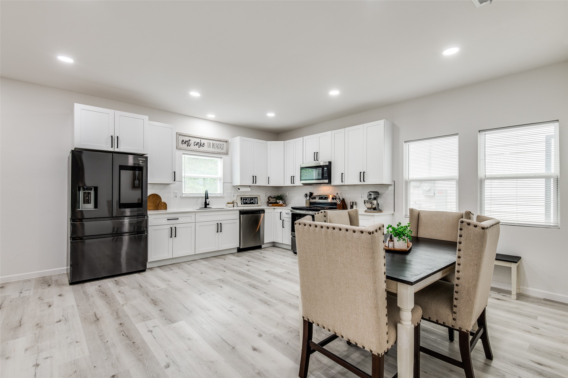 126 Little Feather Road Mabank TX 75156