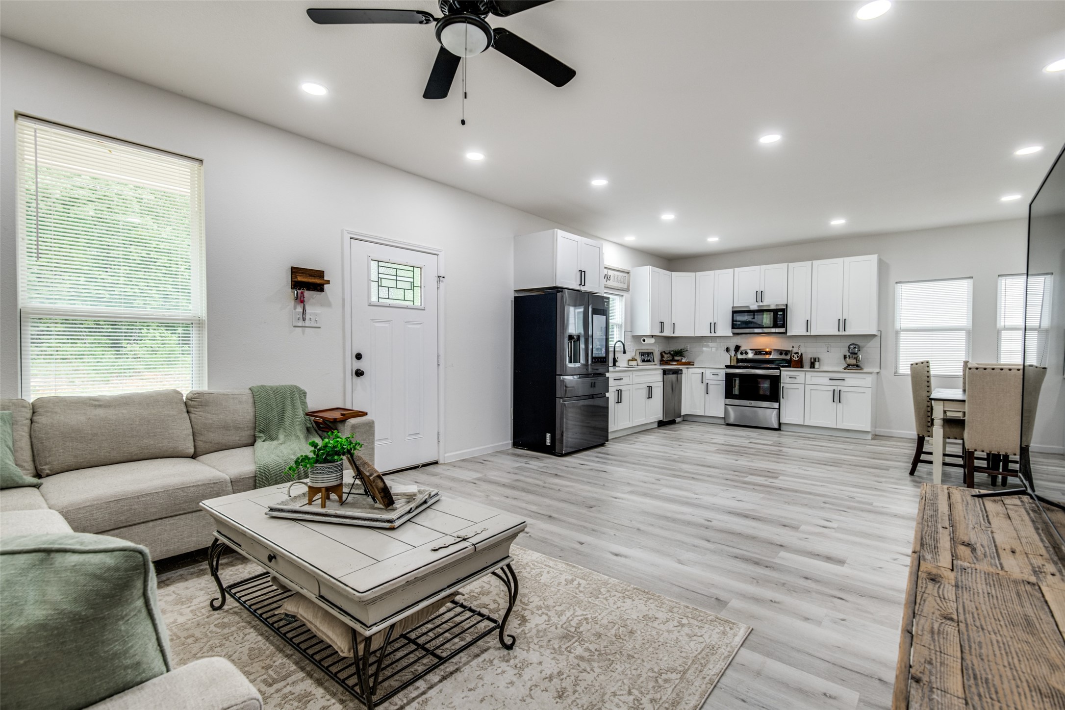 126 Little Feather Road Mabank TX 75156