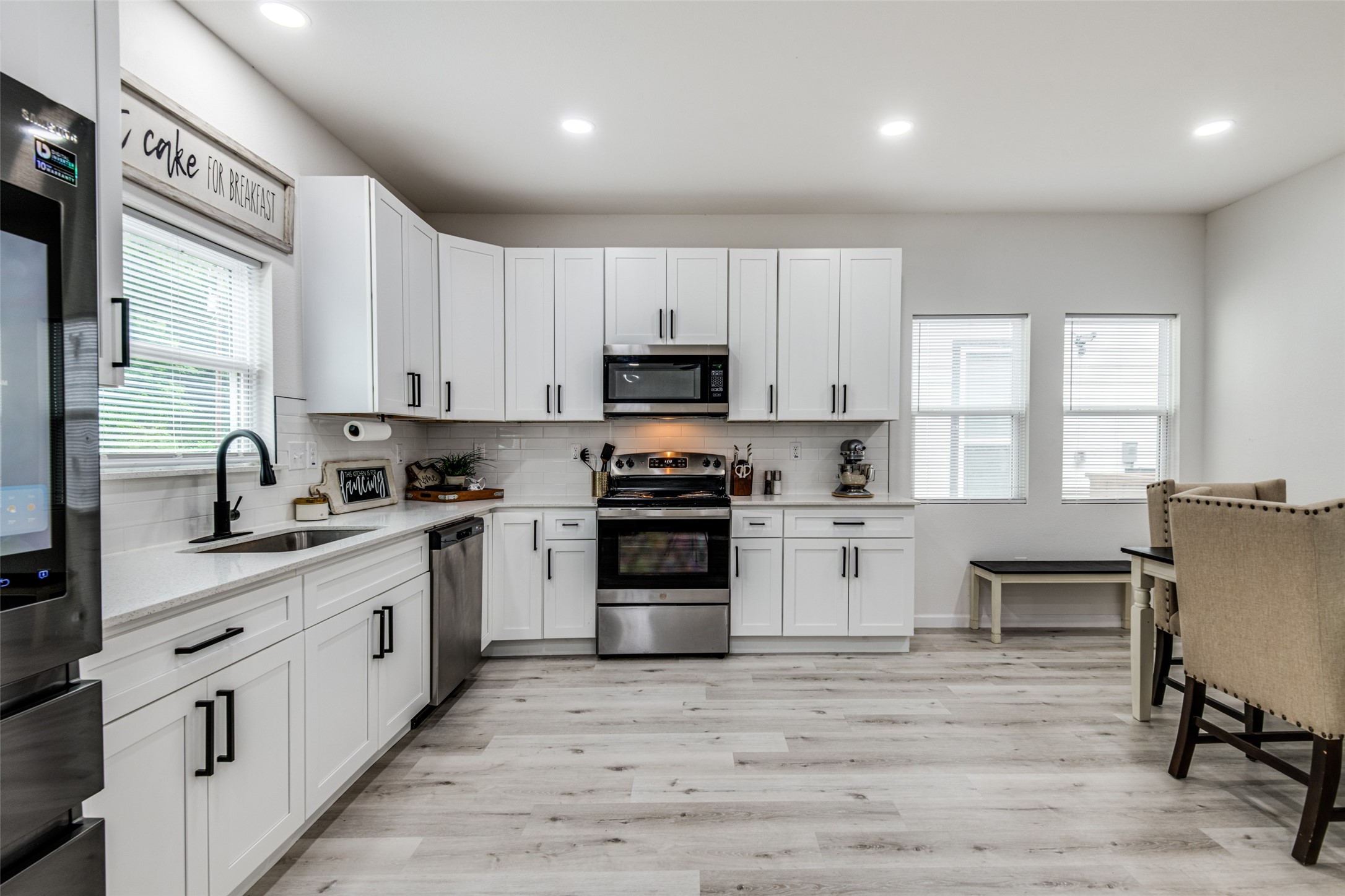 126 Little Feather Road Mabank TX 75156