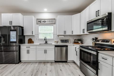 126 Little Feather Road Mabank TX 75156