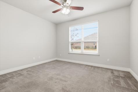 8813 Basanite Avenue Denton TX 76207