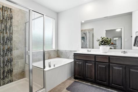 1004 Kimbrough Road Azle TX 76020