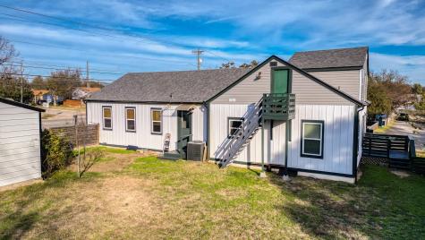 405 S Bowie Drive Weatherford TX 76086