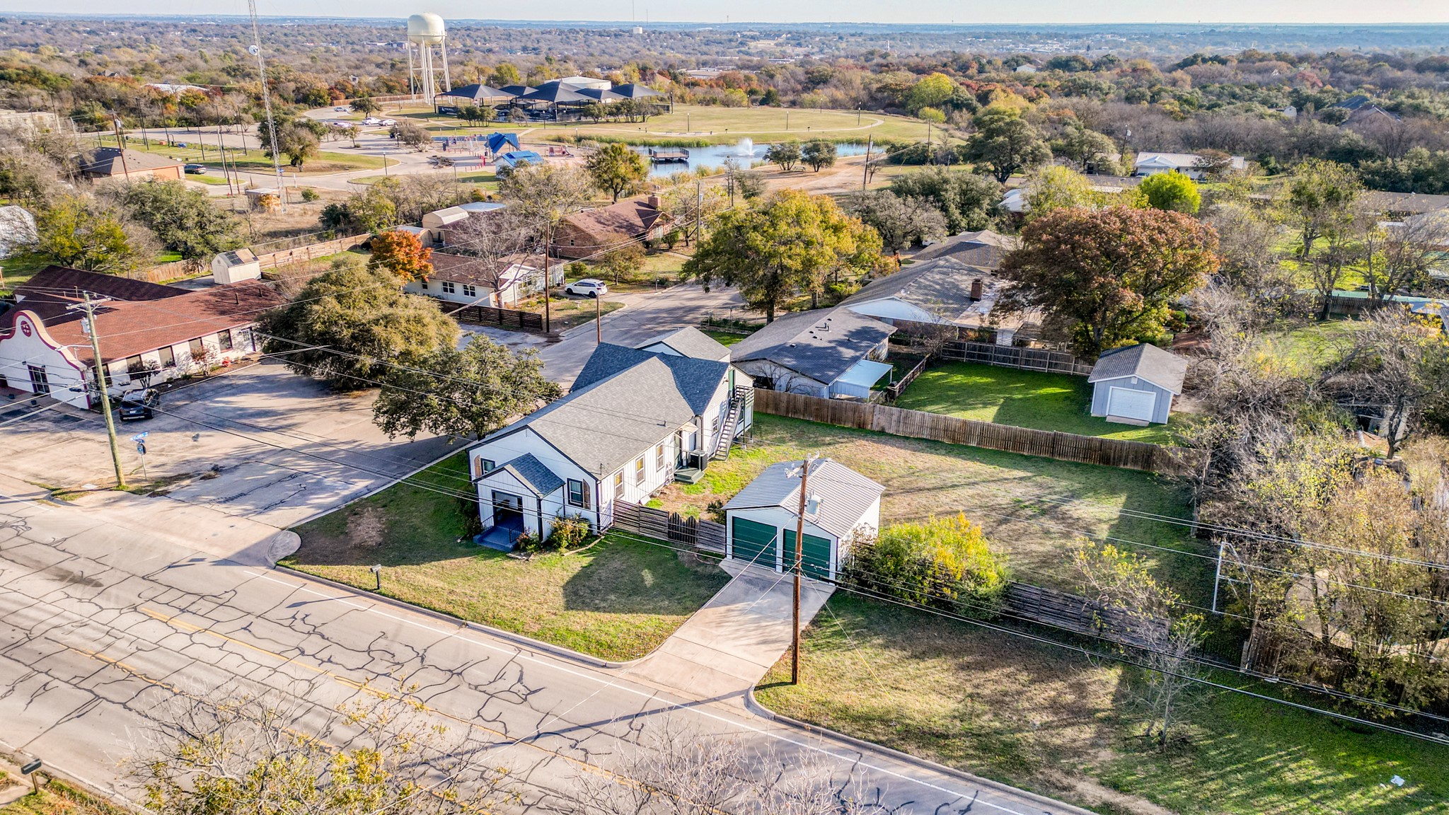 405 S Bowie Drive Weatherford TX 76086