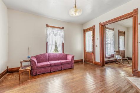 618 W Chestnut Street Denison TX 75020