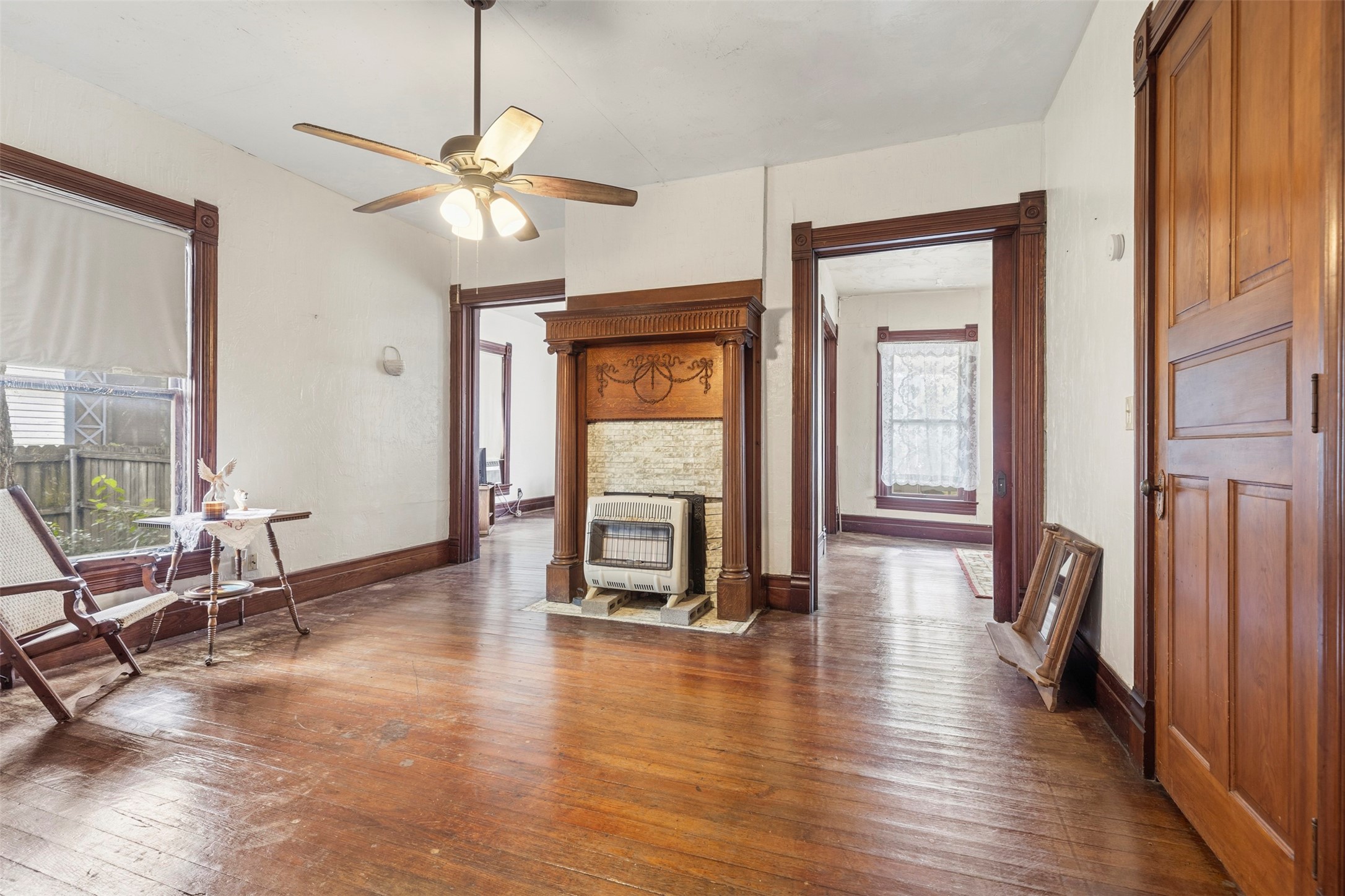 618 W Chestnut Street Denison TX 75020