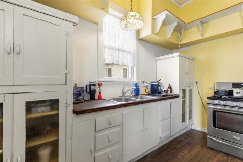 618 W Chestnut Street Denison TX 75020
