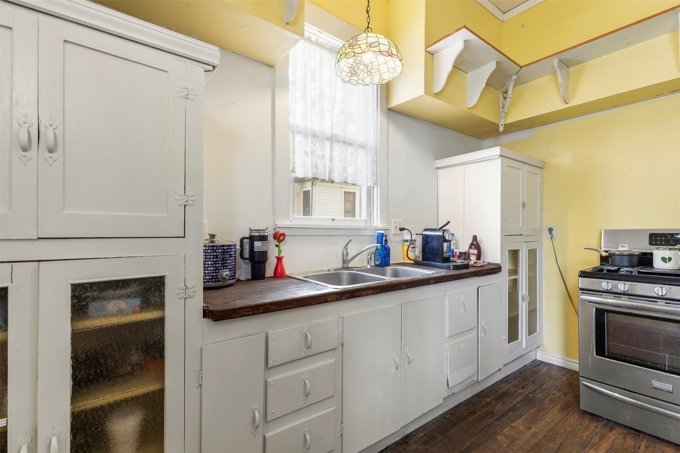 618 W Chestnut Street Denison TX 75020