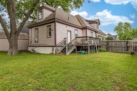 618 W Chestnut Street Denison TX 75020