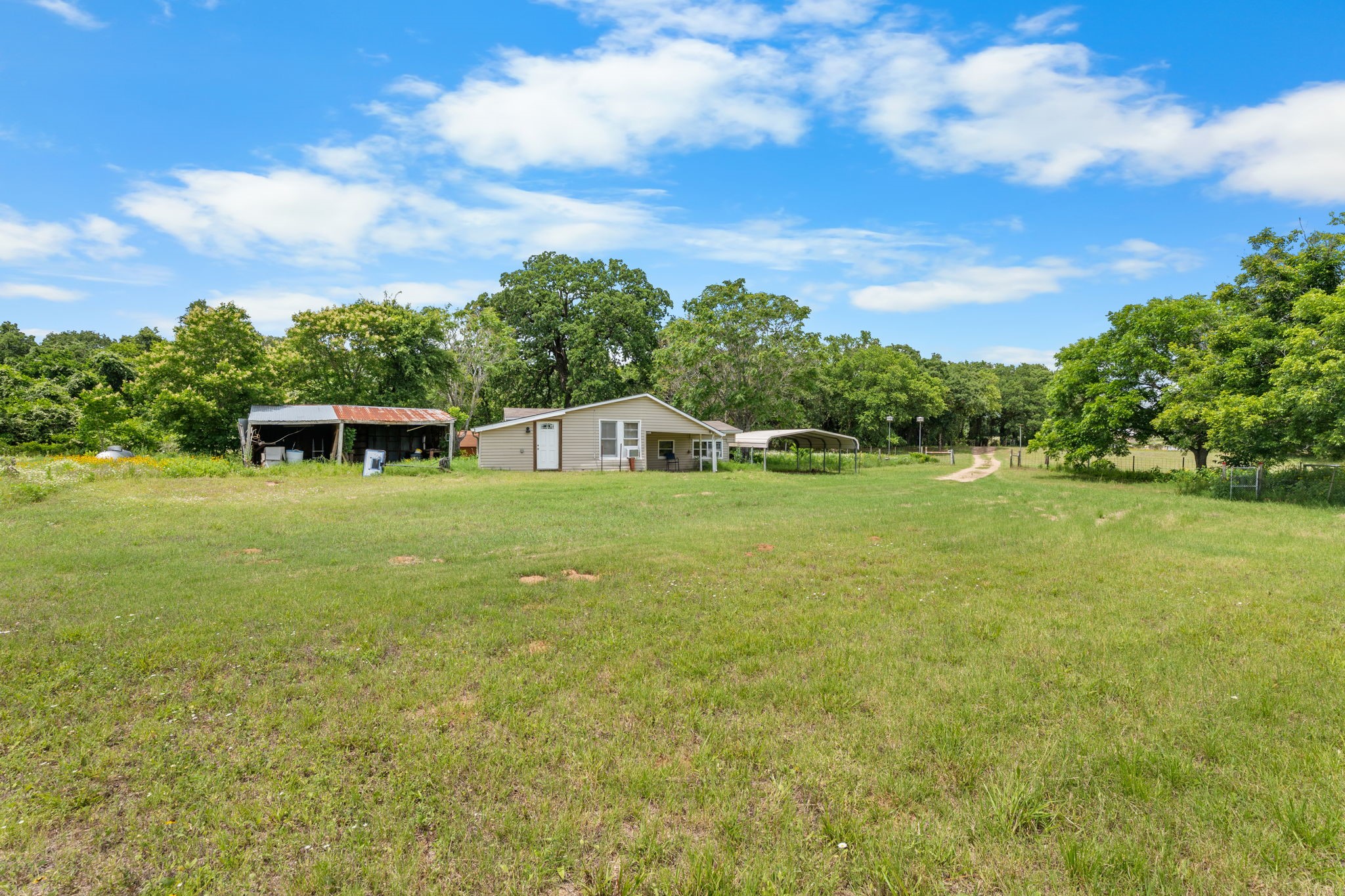 1059 Wildcat Circle Gholson TX 76705