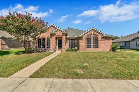 1501 Swan Lake Drive Lewisville TX 75077