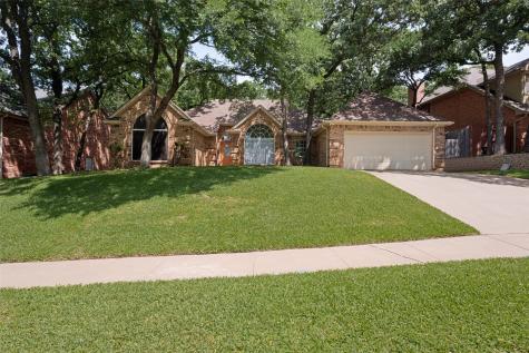 1818 Haydenbend Circle Grapevine TX 76051