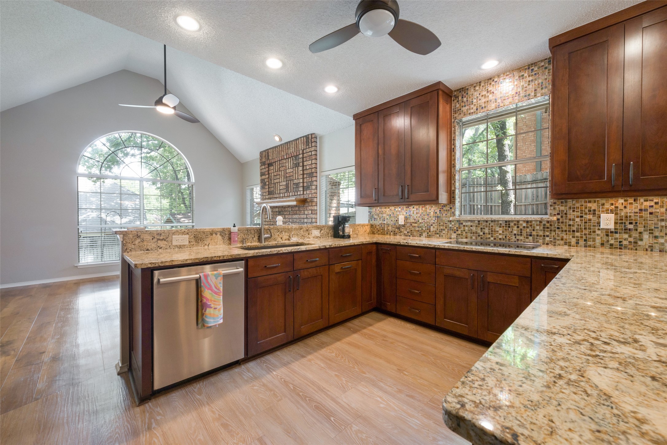 1818 Haydenbend Circle Grapevine TX 76051