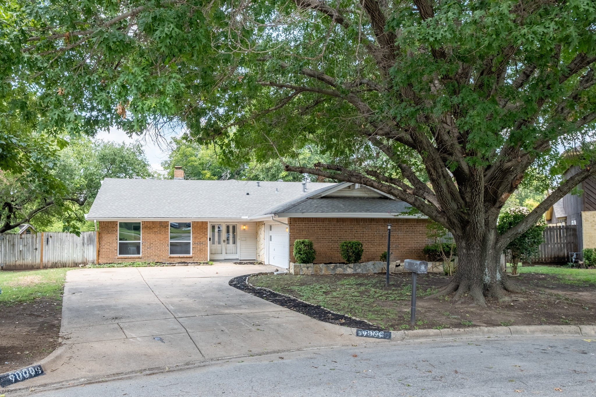 9009 Tioga Court Fort Worth TX 76116