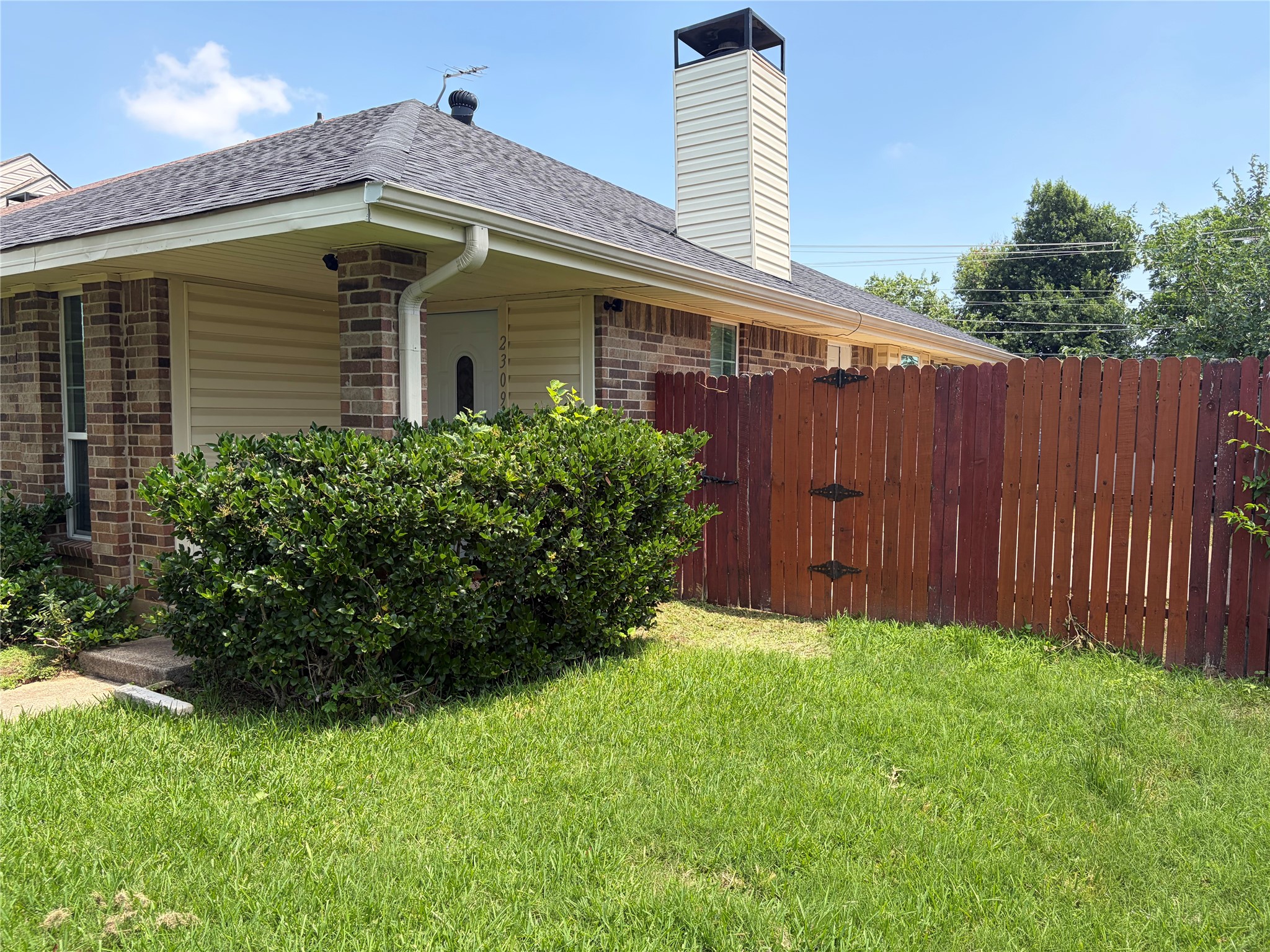 2309 Scott Mill Circle Carrollton TX 75006