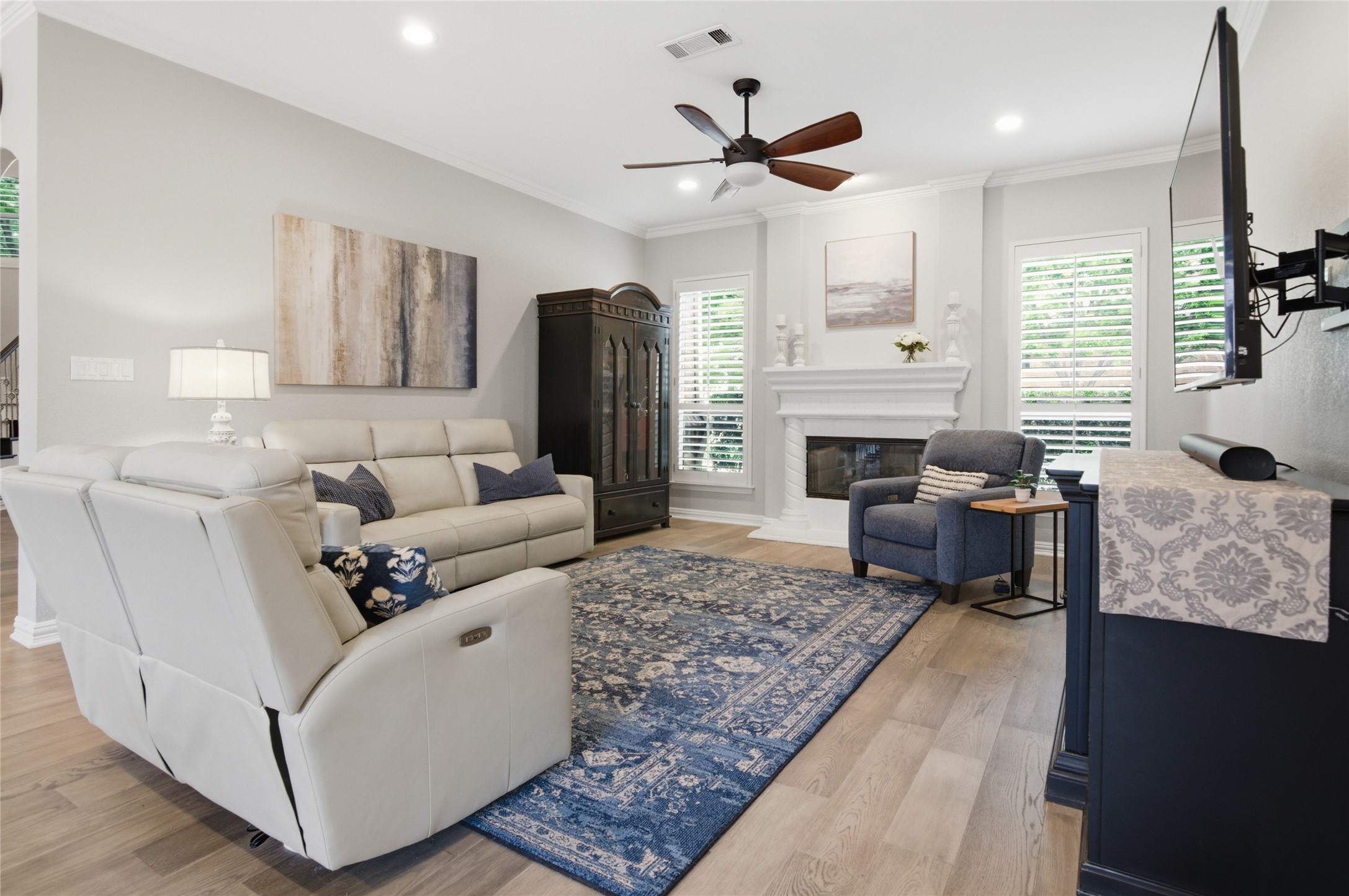 696 Bear Creek Drive Hurst TX 76054