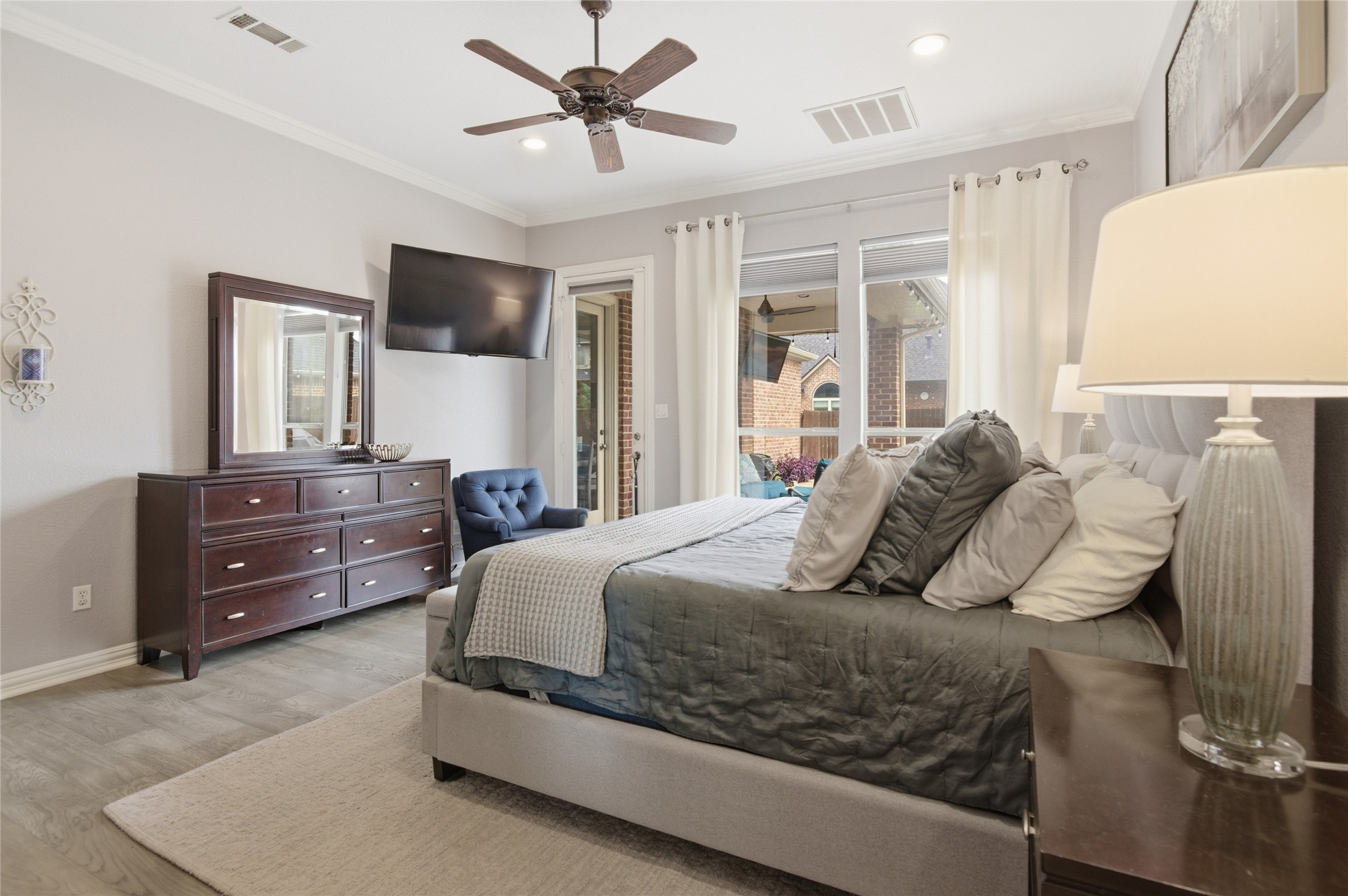 696 Bear Creek Drive Hurst TX 76054