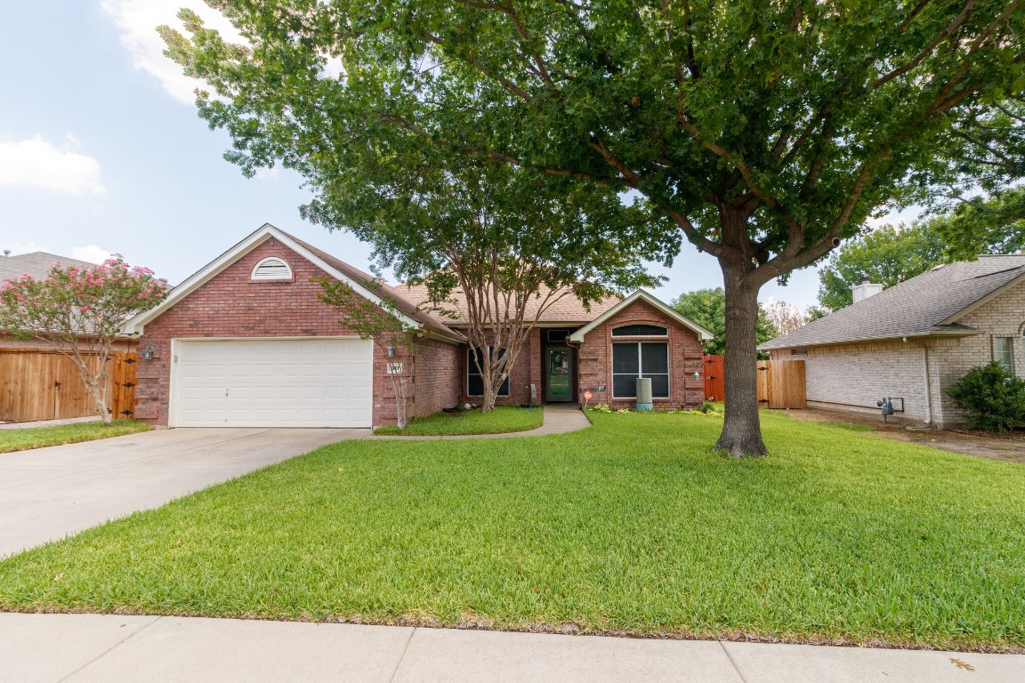 317 Cindy Lane Saginaw TX 76179