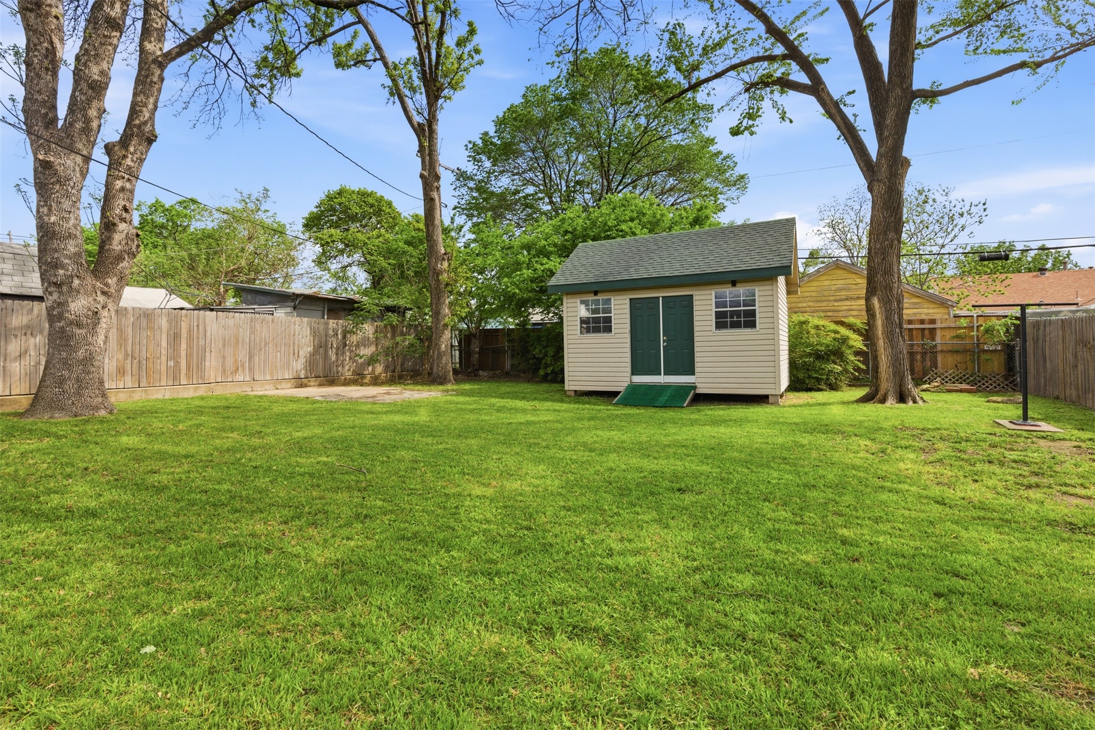 4324 Lambeth Lane Fort Worth TX 76103