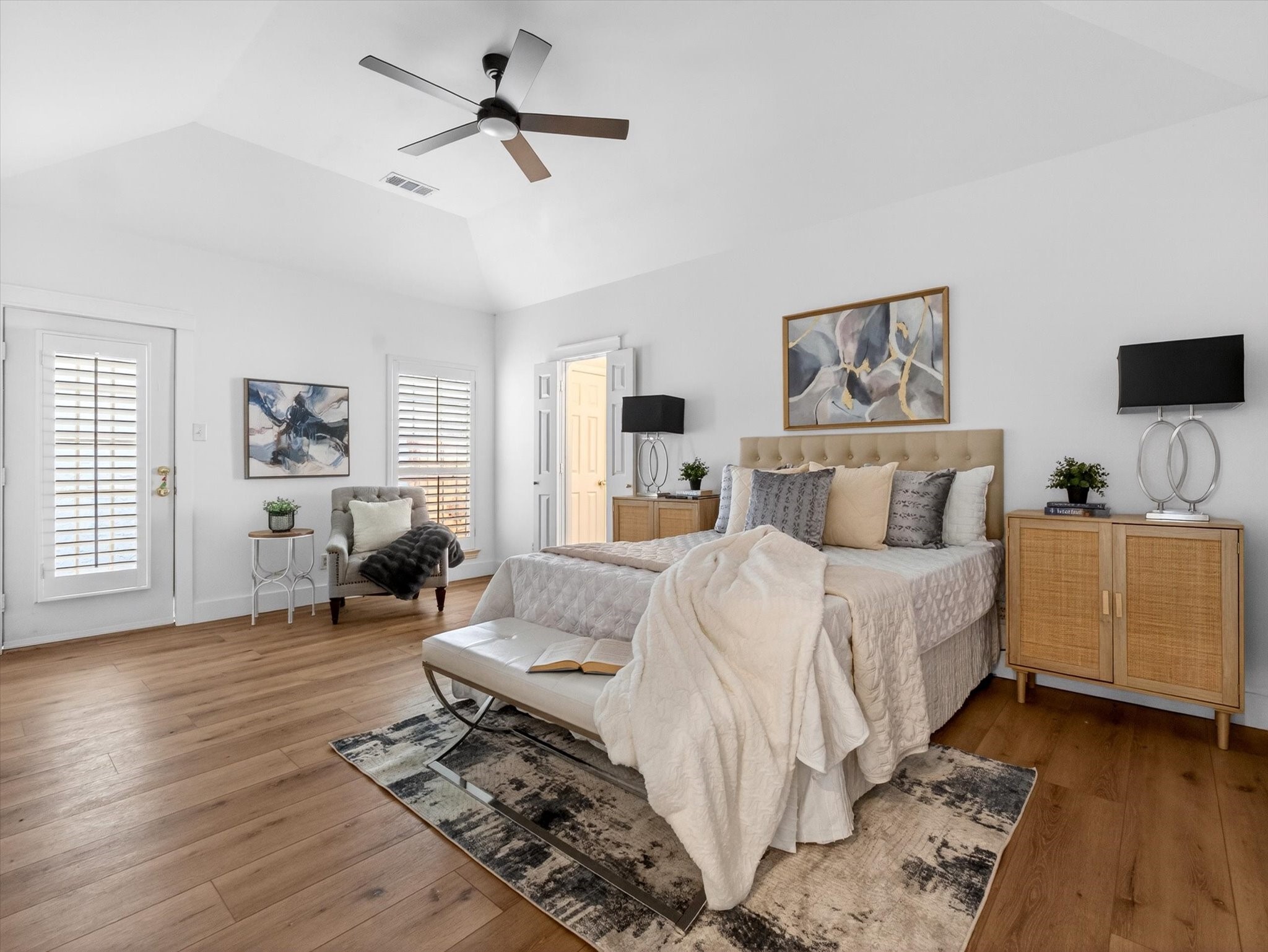 4345 Timberglen Road Dallas TX 75287