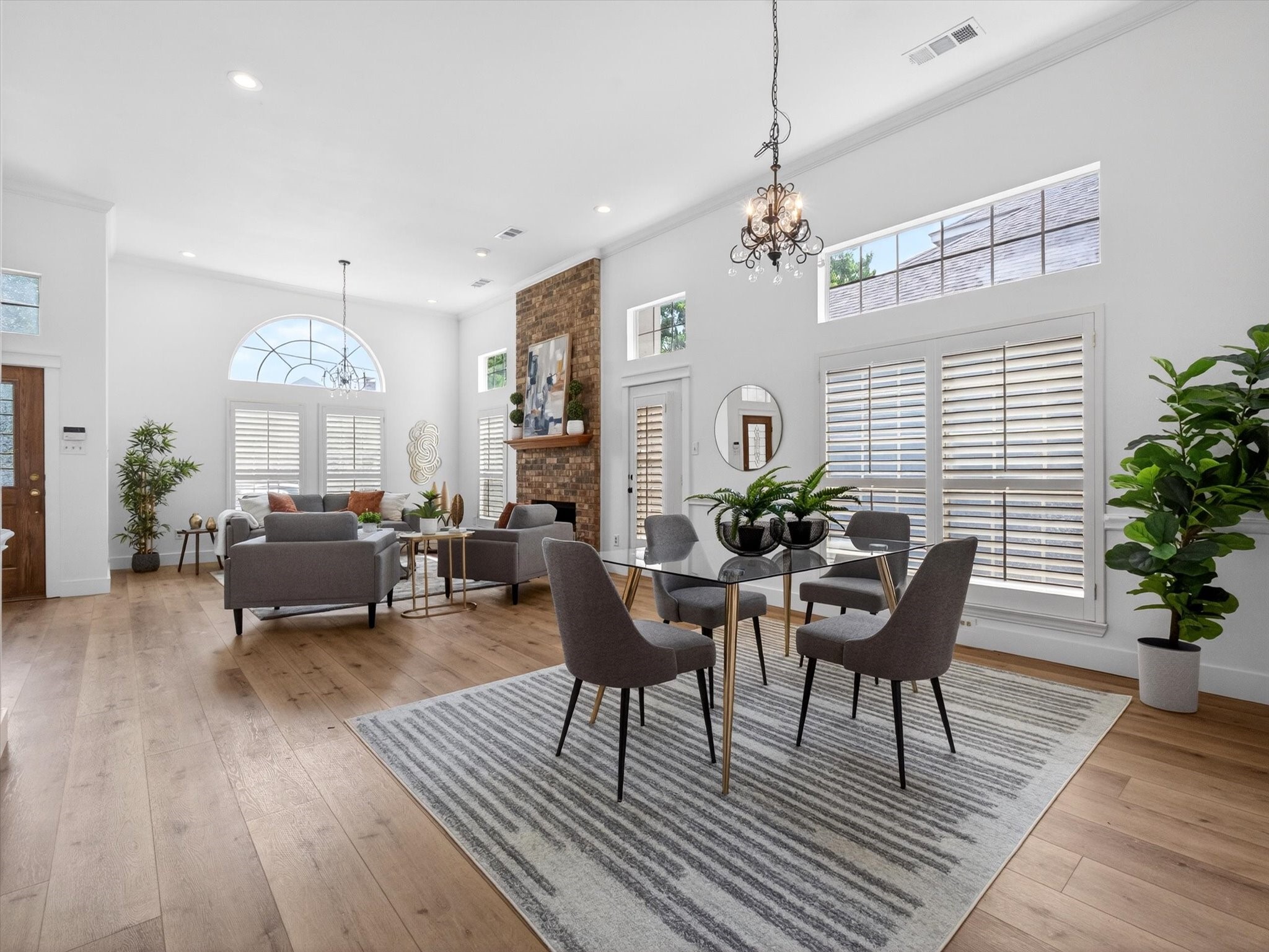 4345 Timberglen Road Dallas TX 75287