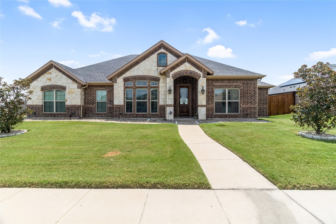 101 Abbey Road Waxahachie TX 75165