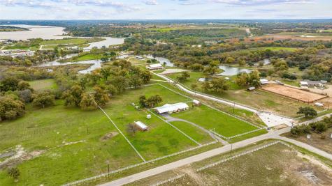 2907 Caraway Street Granbury TX 76048
