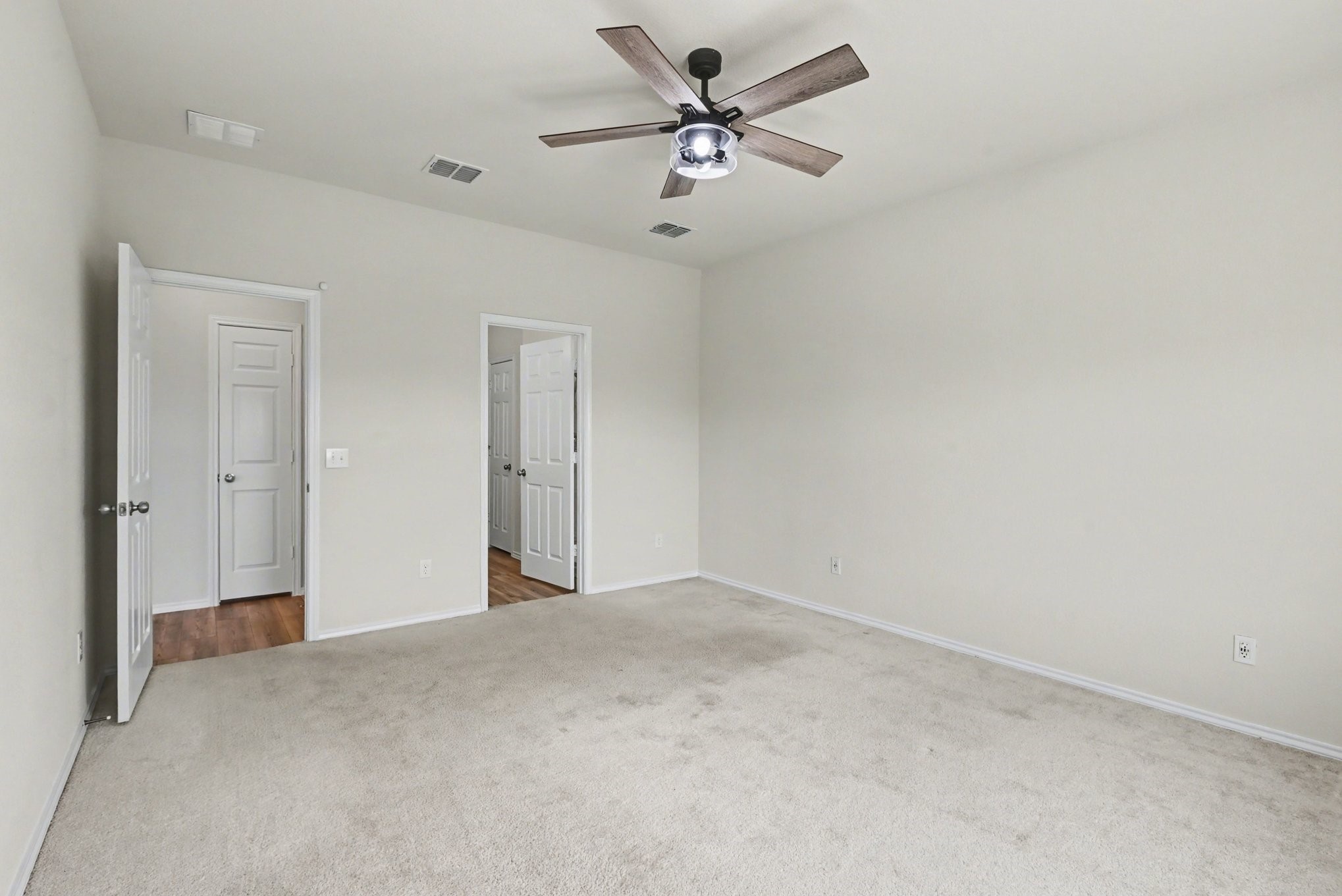 1128 Timberhurst Trail Fort Worth TX 76131