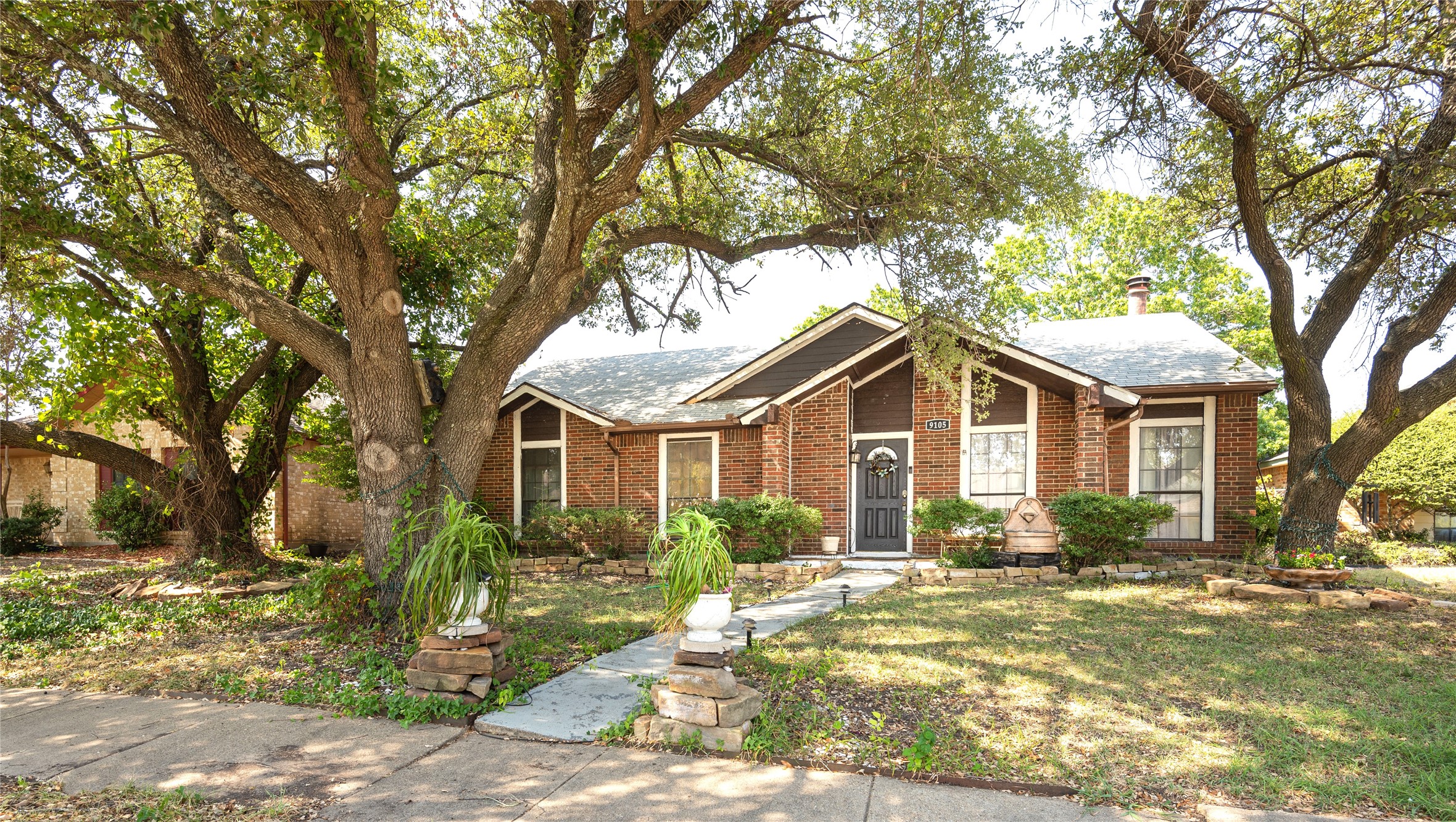 9105 Denver Street Rowlett TX 75088