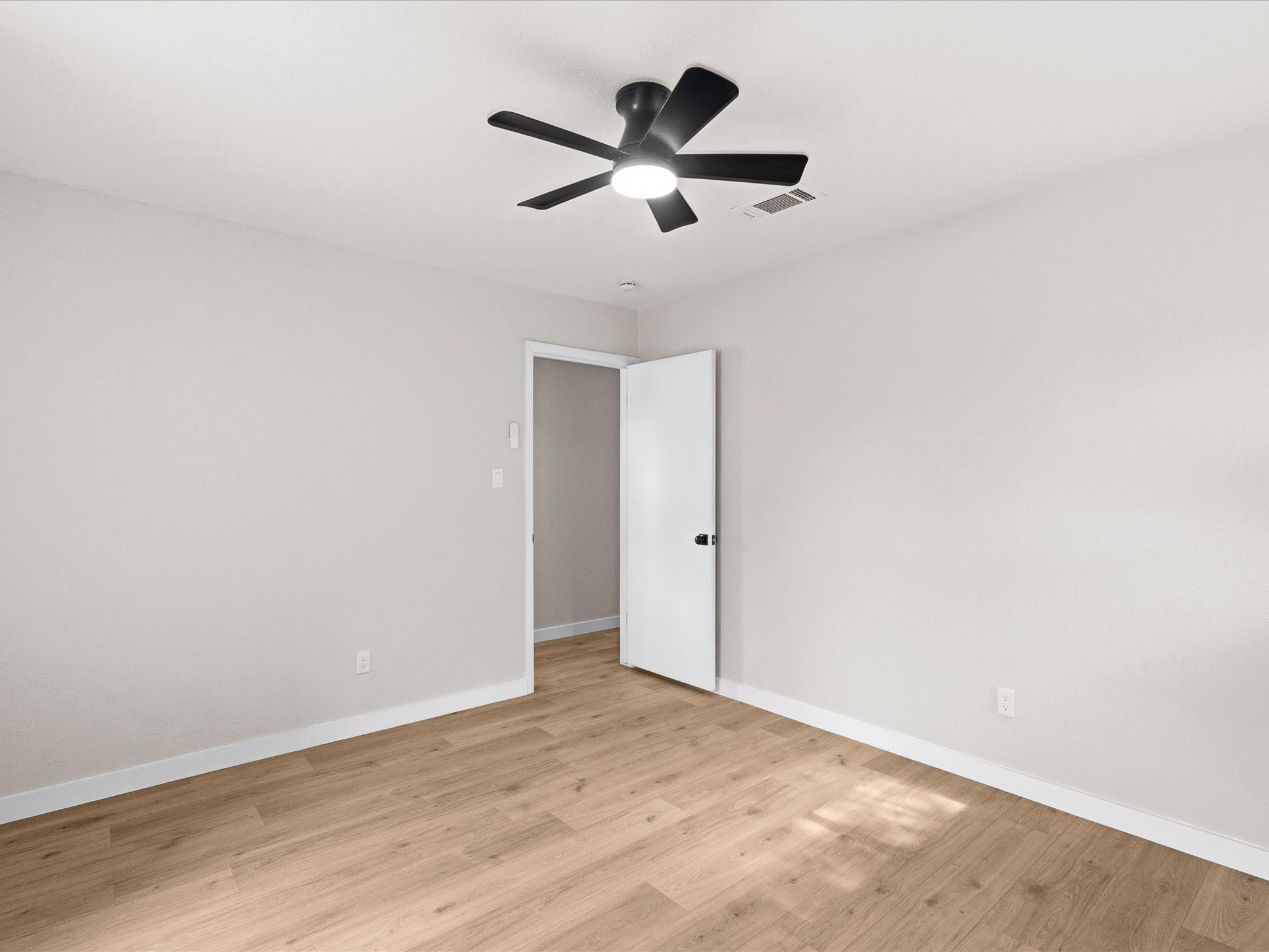 5925 Hanson Drive Watauga TX 76148