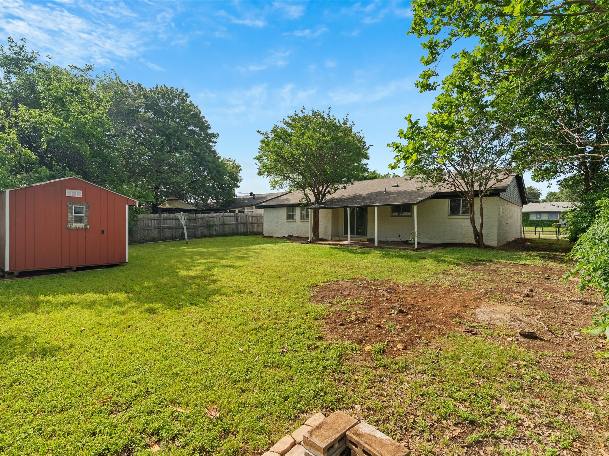 5925 Hanson Drive Watauga TX 76148