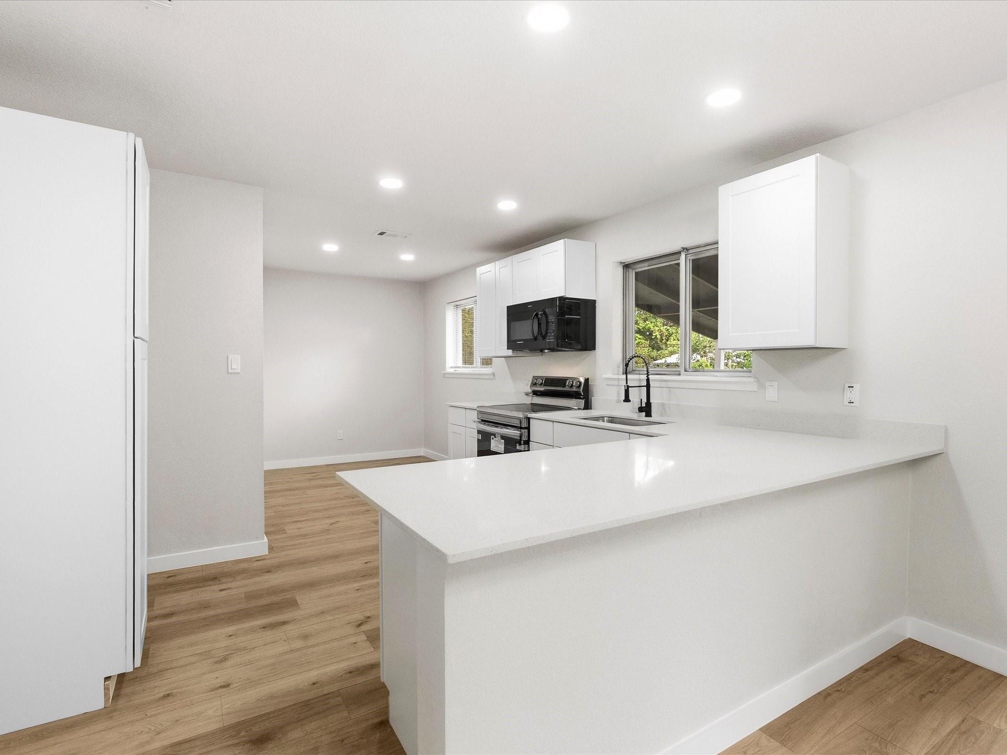 5925 Hanson Drive Watauga TX 76148