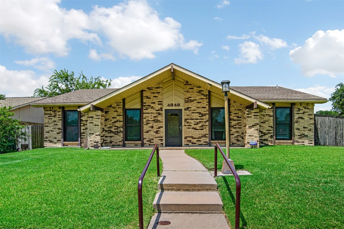 4949 Strickland Avenue The Colony TX 75056