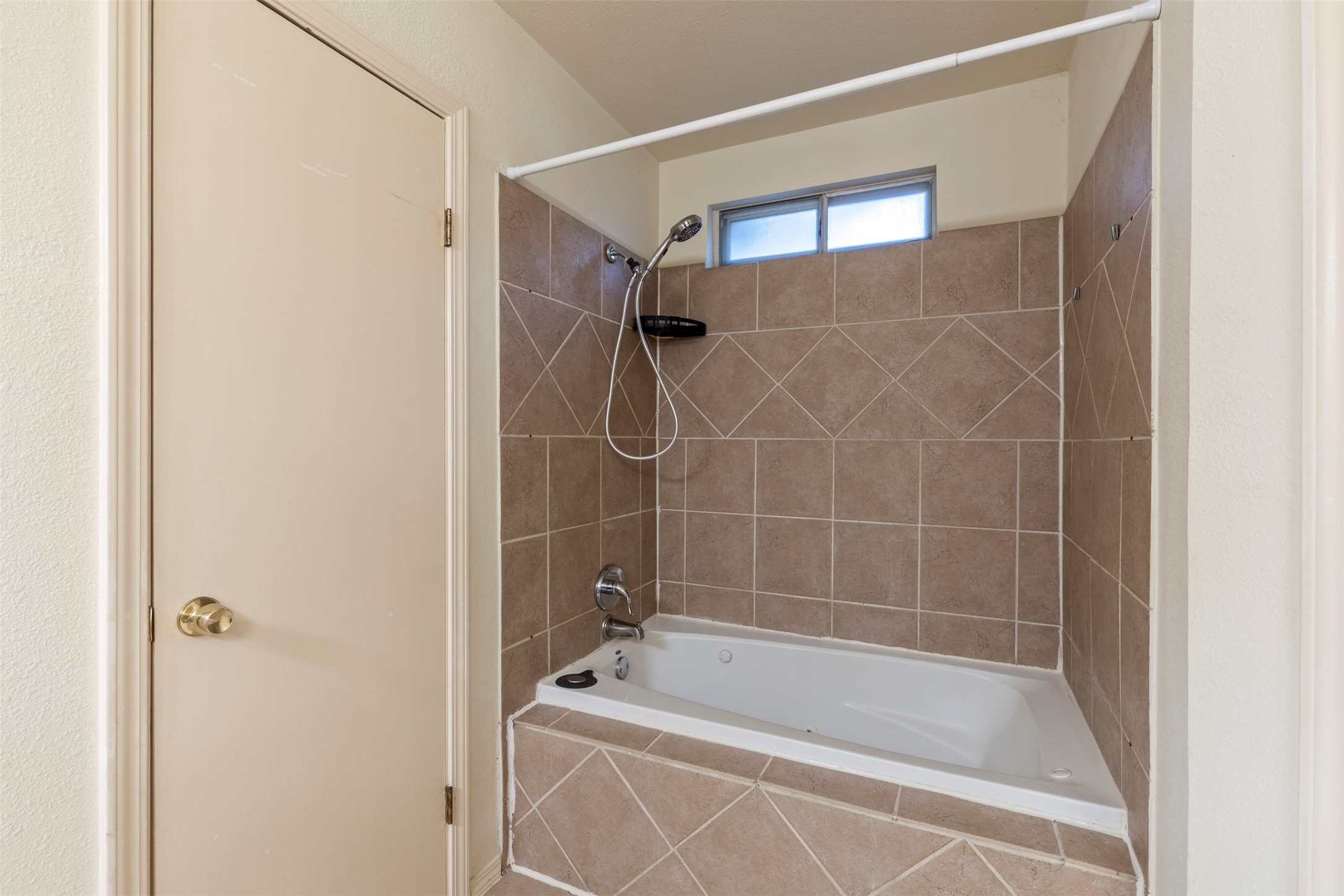 3912 Longstraw Drive Fort Worth TX 76137