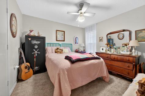 102 N 9th Street Gunter TX 75058