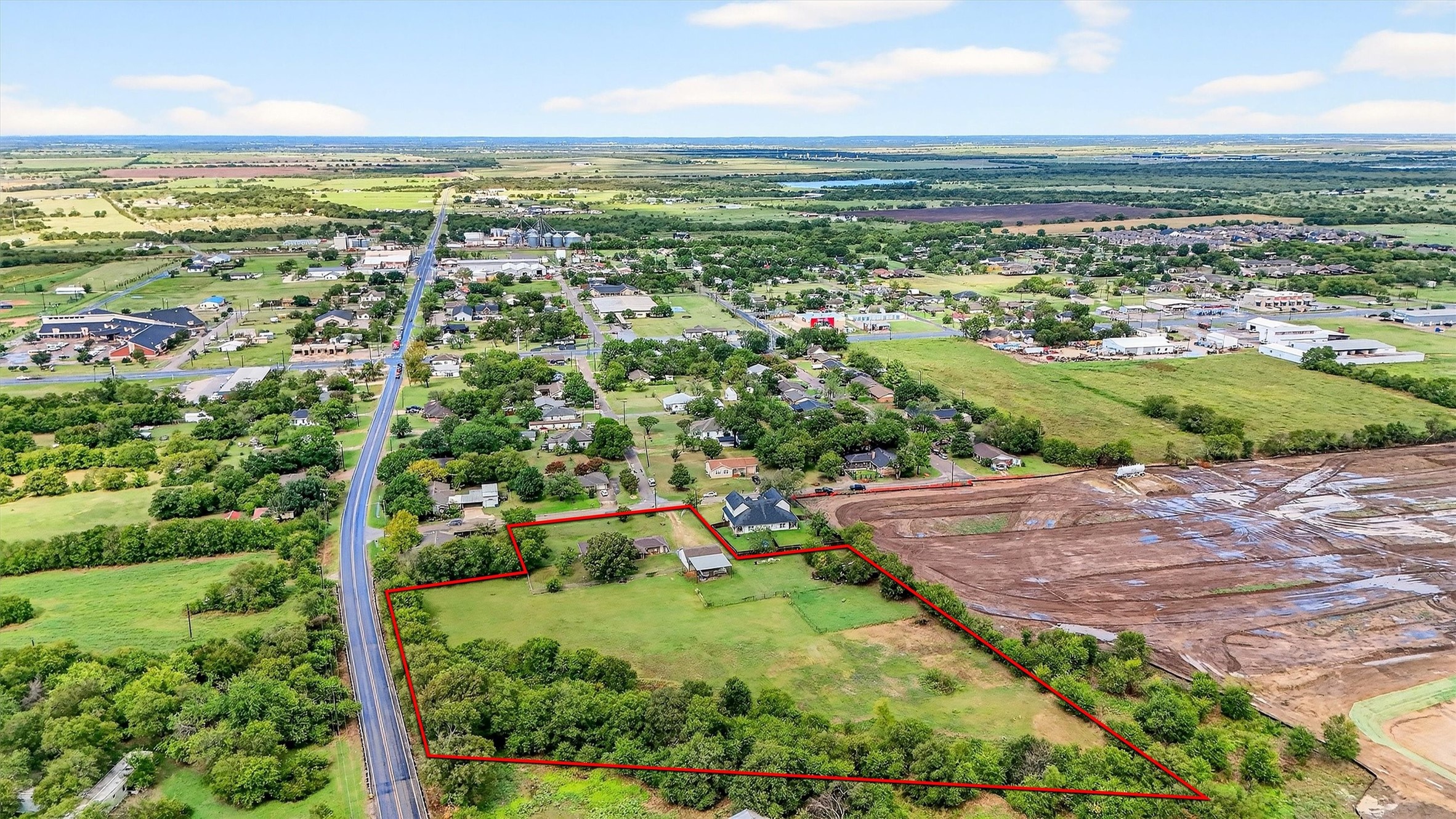 102 N 9th Street Gunter TX 75058