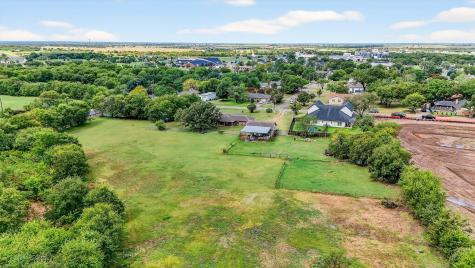 102 N 9th Street Gunter TX 75058