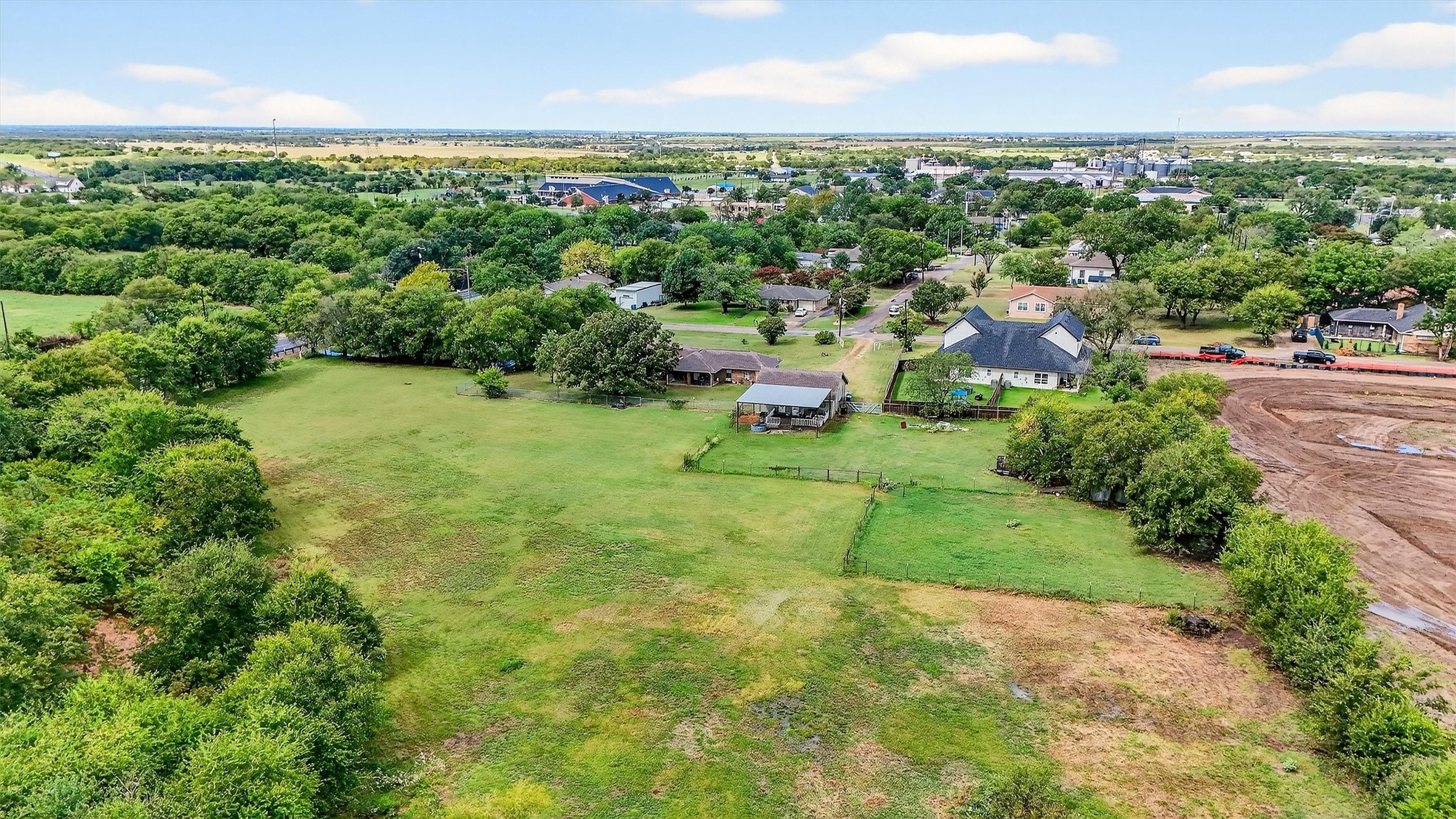 102 N 9th Street Gunter TX 75058